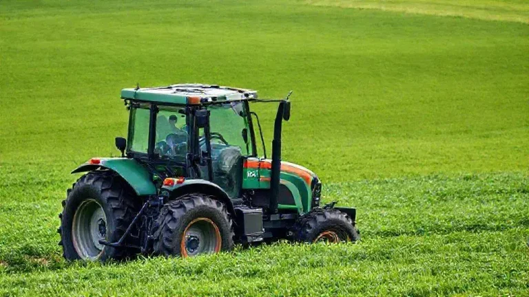GPS-guided tractor steering technology enhances precision