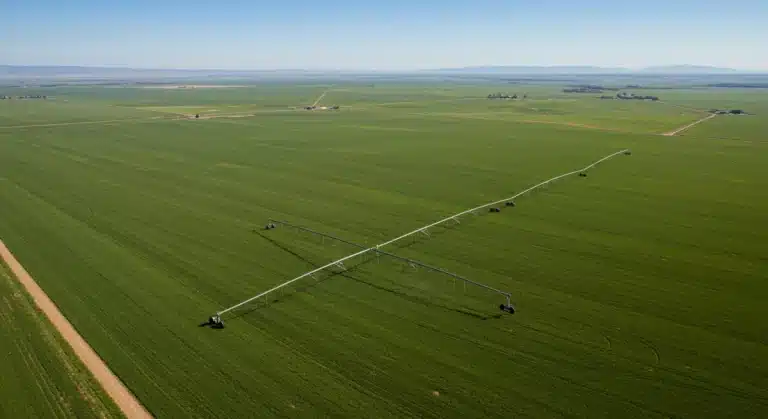 Modern center pivot irrigation system operating in a large US agricultural field